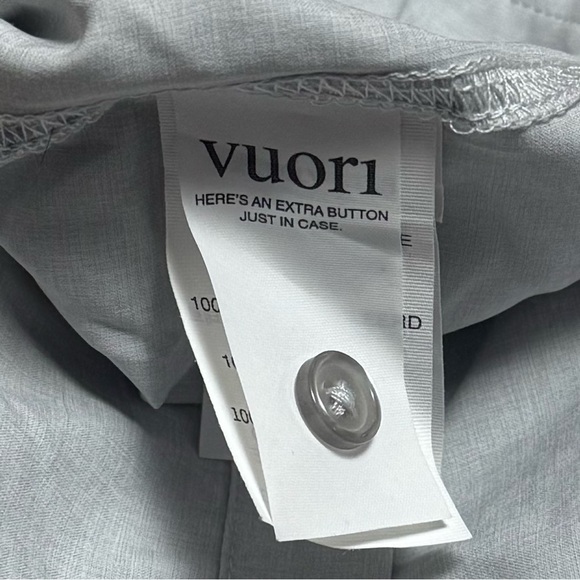 Vuori Classic Gray Short Sleeve Button Down Shirt Coastal Athletic Men's S - Picture 10 of 12